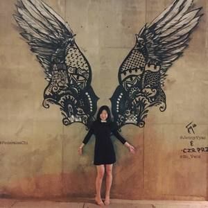 Meet your Posher, Fay